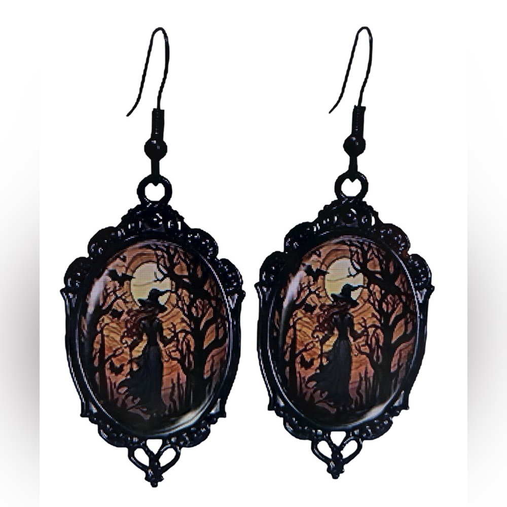 Gothic Mystery Witch Moon Cameo Drop Hook Earrings Lace Frame Blk Whimsygoth NWT